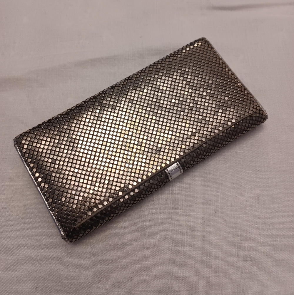 Vintage Whiting& Davis Silver Metal Mesh Clutch Wallet Purse - Picture 2 of 6